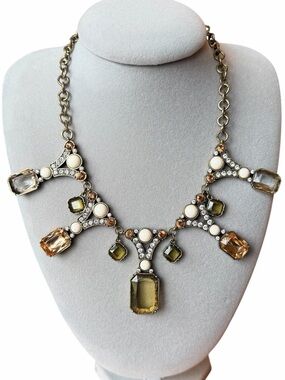 EC Earth Tones Royalty Necklace